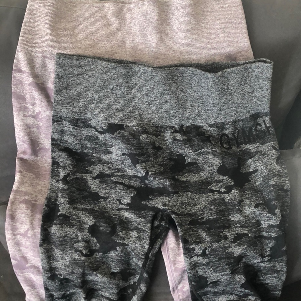 Gym shark leggings